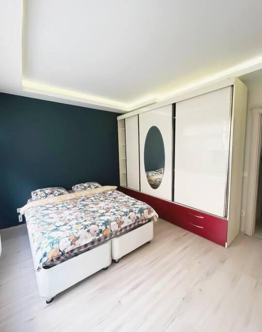House In The Center Of Kadikoy Apartment Istanbul Exterior photo