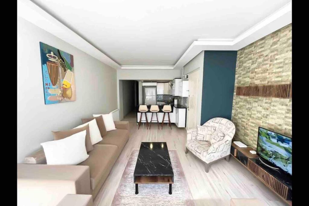 House In The Center Of Kadikoy Apartment Istanbul Exterior photo